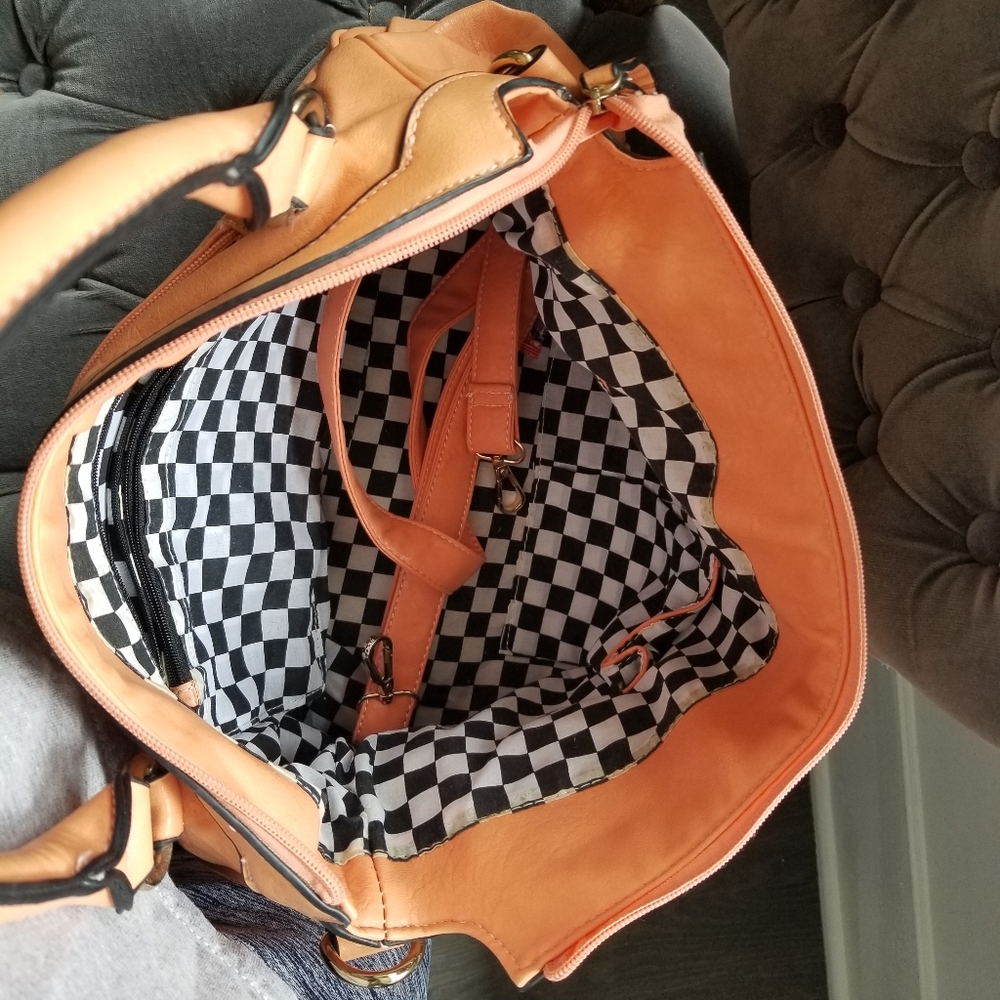Black Rivet Purse - Picture 3 of 8